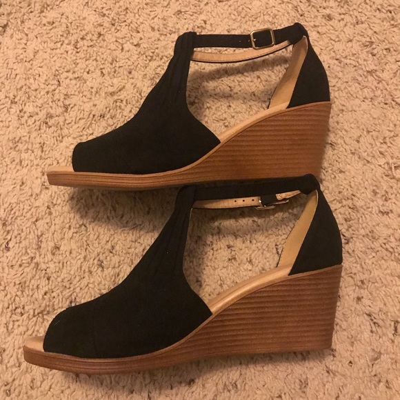 Journee Collection Shoes - Journee Collection Kedzie Wedge Sandals